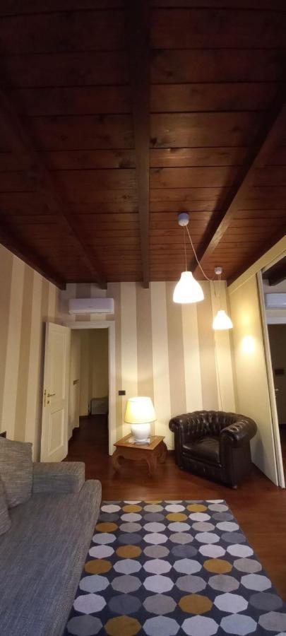 Daisy Apartment In Centro A コモ エクステリア 写真